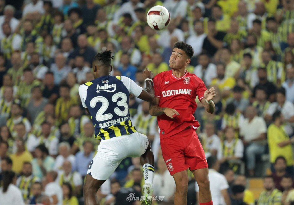 另一位后卫 另一位后卫