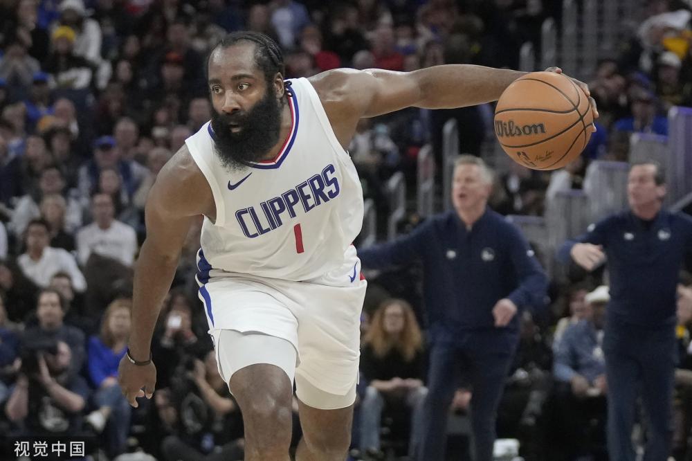 中表现出情 中表现出情