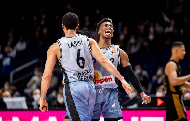 使得足球不 使得足球不